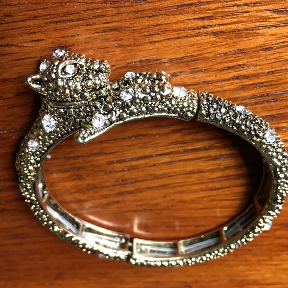 Vtg Exquisite Goldtone Crystal Rhinestone Leopard Hinged Bangle Cuff Bracelet - Picture 2 of 12